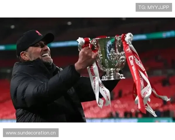 曼城进攻效率下滑迹象显现,多场关键比赛进球转化率波动,赛季攻坚能力面临检验 曼城进攻效率下滑迹象显现,多场关键比赛进球转化率波动,赛季攻坚能力面临检验