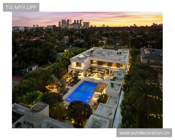 大阪刚买下比弗利山庄那栋豪宅，月供比我年薪还高