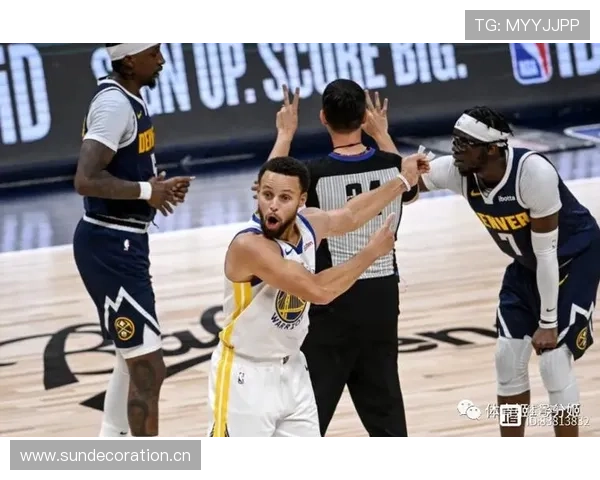 篮球场上裁判如何协商判罚？带你了解NBA的判决沟通流程